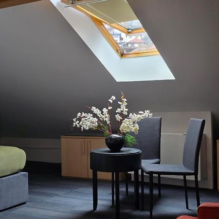 Hotel Hecco SJJ Buitenkant foto