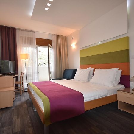 Hotel Hecco SJJ Buitenkant foto