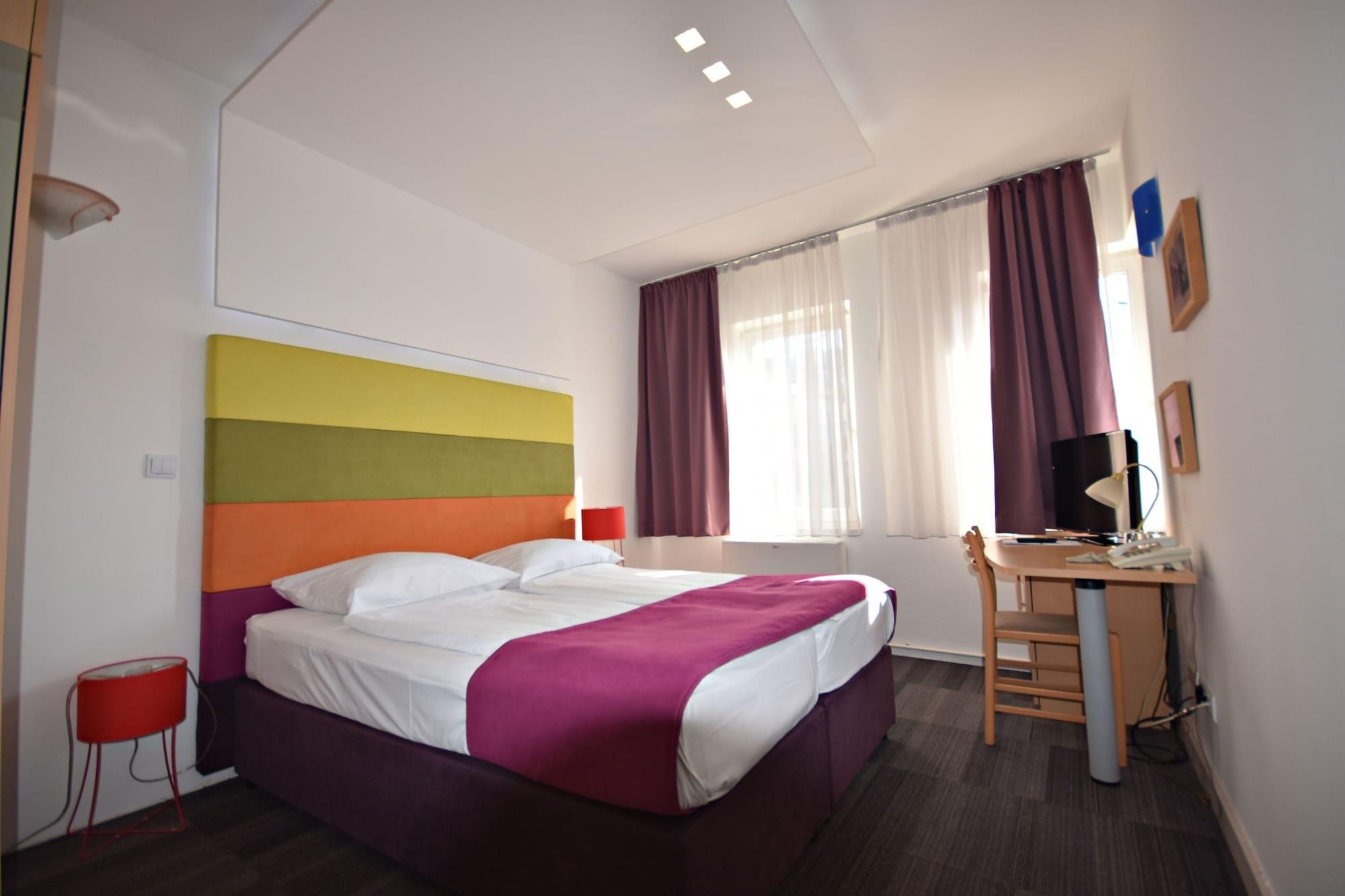 Hotel Hecco SJJ Buitenkant foto