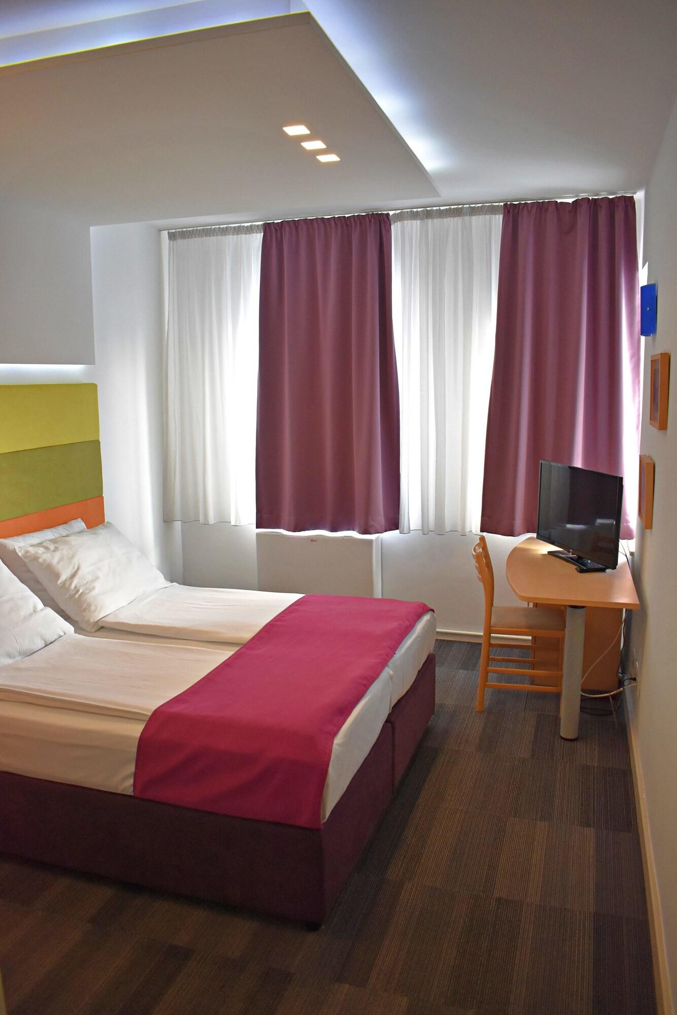 Hotel Hecco SJJ Buitenkant foto
