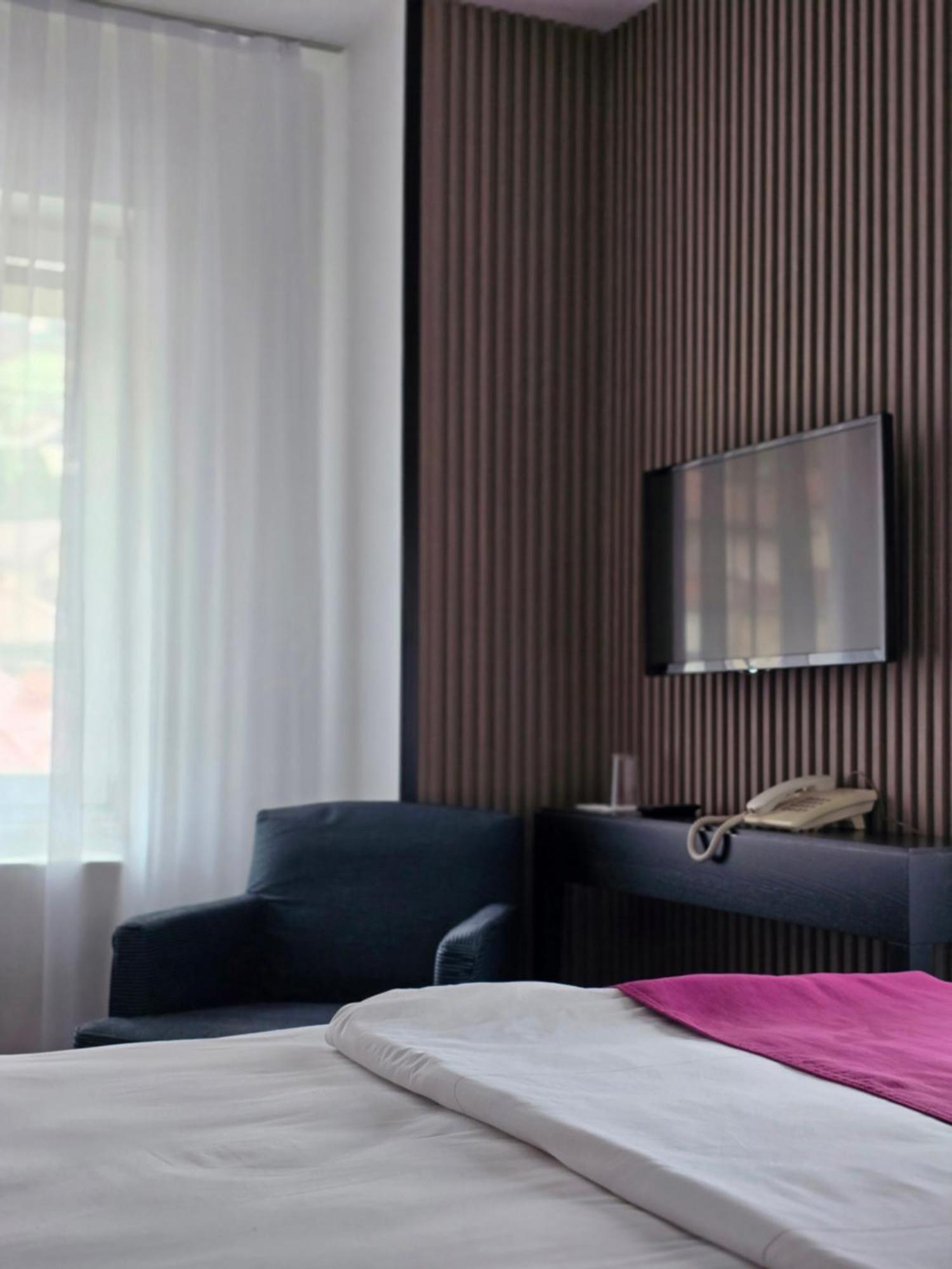 Hotel Hecco SJJ Buitenkant foto