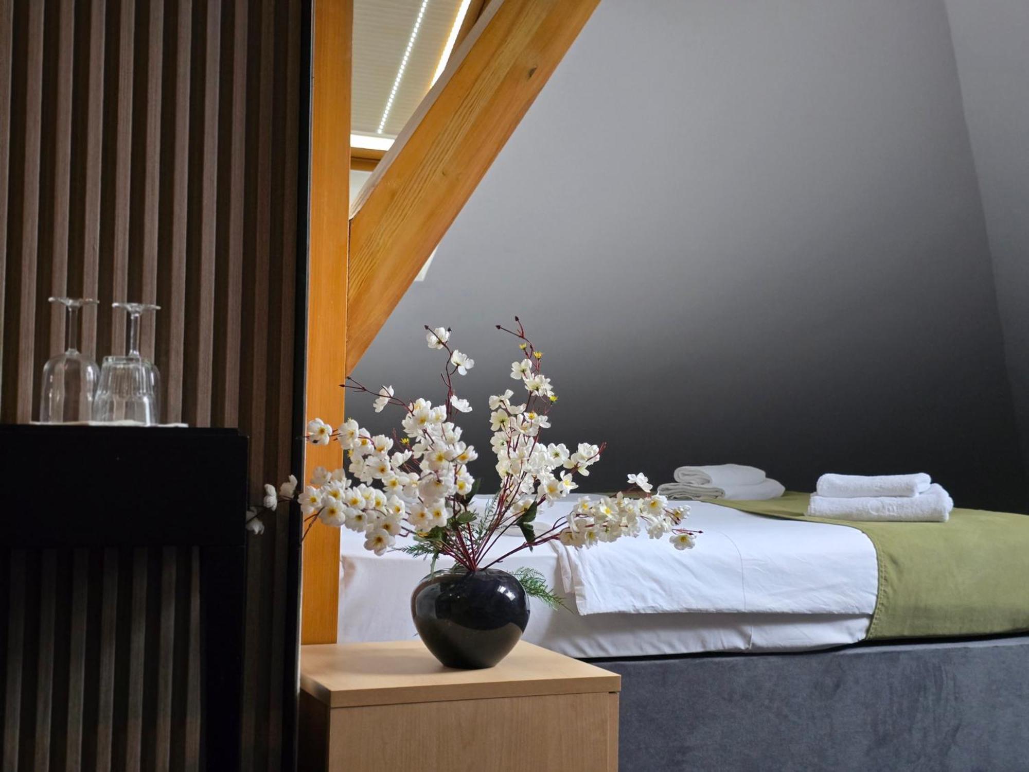 Hotel Hecco SJJ Buitenkant foto