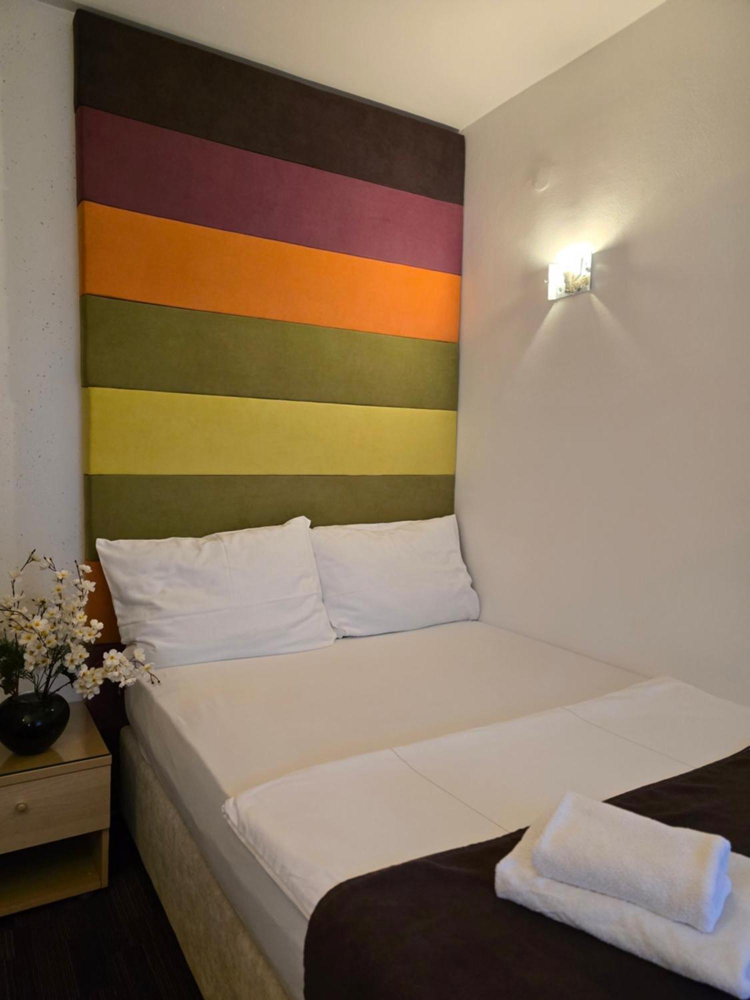 Hotel Hecco SJJ Buitenkant foto