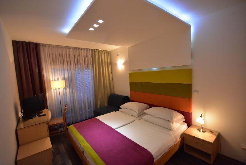 Hotel Hecco SJJ Buitenkant foto